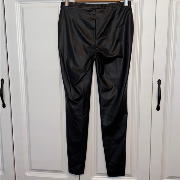 GUESS Faux Leather Pants PVC S - Picture 2 of 3